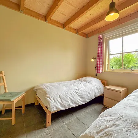 Aarde Lage Zwaluwe